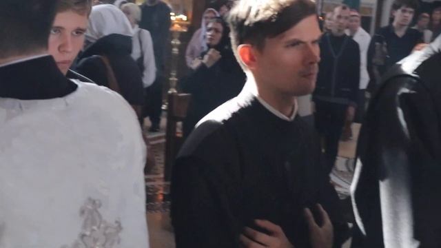 Причастие на Божественной литургии святого апостола Иакова смотреть онлайн