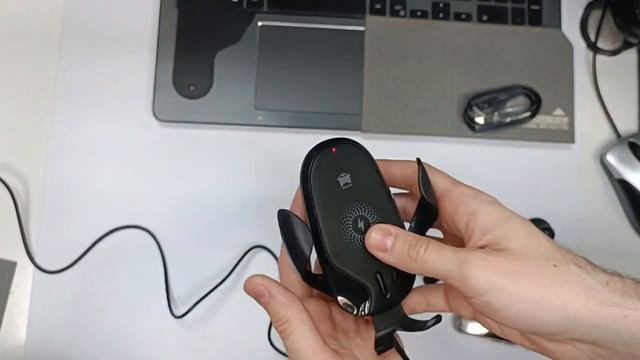 Держатель в Авто быстрая беспроводная зарядка гравитационный 15w смотреть онлайн
