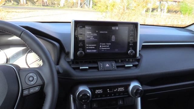 НОВЫЙ TOYOTA RAV 4. ВОЗВРАЩЕНИЕ К ИСТОКАМ ИДЕОЛОГИИ. ОБЗОР.