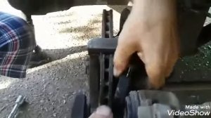 Замена передних тормозных колодок на Лада Гранта