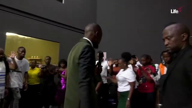 Stir up the Gift of God | Apostle Miz Mzwakhe Tancredi смотреть онлайн