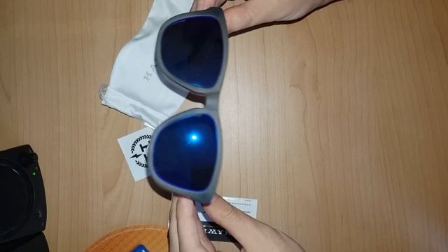 Recensione/unboxing hawkers sunglasses frozen grey sky one смотреть онлайн