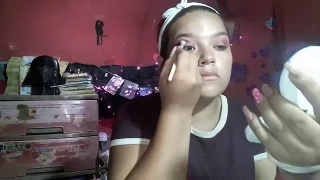 Maquillaje con tonos rosas y glitter 💕/ Soraya Ponce смотреть онлайн