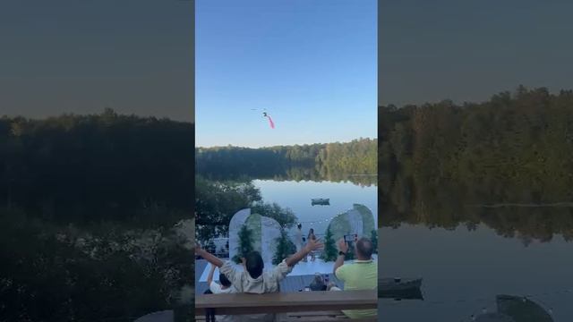 Гендер пати с вертолета и веерный салют. Уфа смотреть онлайн