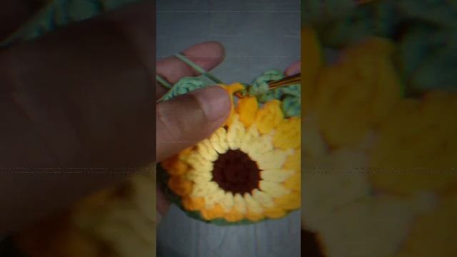 Sunburst Bucket Hat смотреть онлайн