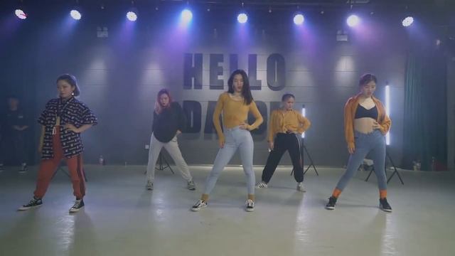 Womanizer / ALGGER Choreo - HELLO DANCE смотреть онлайн