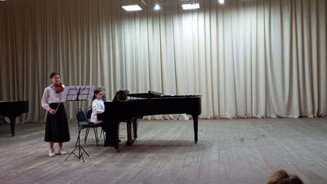 Балет из сюиты в старинном стиле Исполняет Бабаян Каролина смотреть онлайн