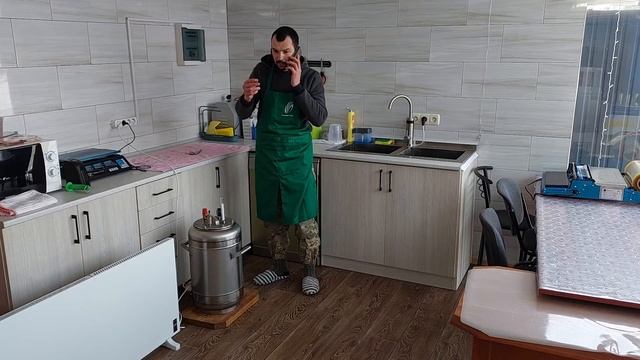 //Щоб продати 🐖засуньте її в Автоклав і Коптілку//Хочеш,щось заробити,то спопробуй,щось робити💪// смотреть онлайн
