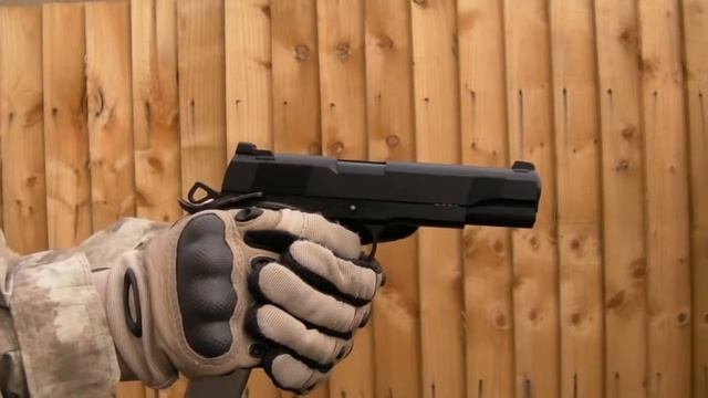 ▶ СТРЕЛЬБА из страйкбольного пистолета смотреть онлайн