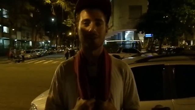 Julian Morris saying hi to @ThataPermann :) смотреть онлайн