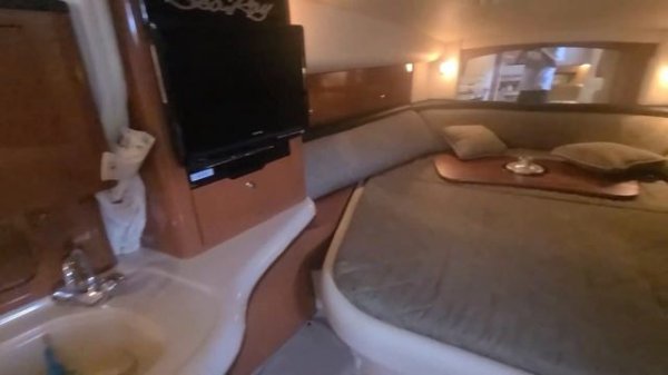 Sea Ray 320 Sundancer 2002 SOLD by Nordic Yacht Works.