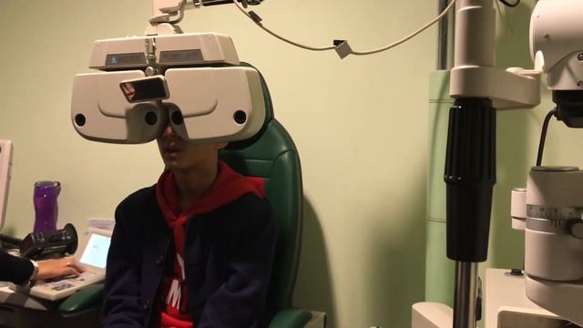 MY NEW PAIR OF GLASSES FROM SPECSAVERS 🤓 THE FAMILY UK смотреть онлайн