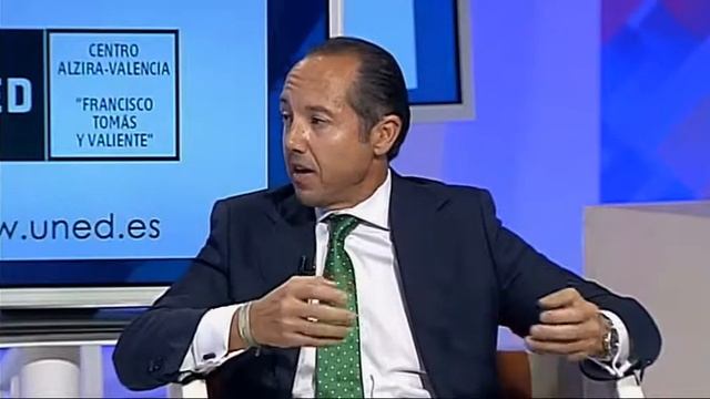 Badenas: "En España hay un vacío legal inaudito" смотреть онлайн