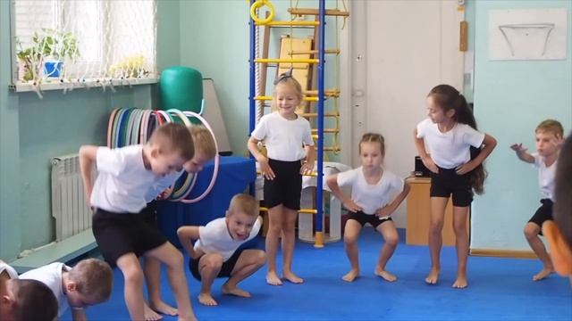 День в группе. Детский сад 15 смотреть онлайн