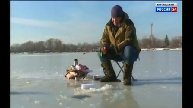 Спасатели проводят рейды по водоемам и предупреждают любителей зимней рыбалки об опасности смотреть онлайн