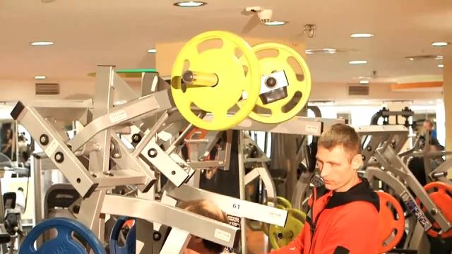 Тренировка при коксартрозе. Тренировка мышц спины. Фронтальная тяга