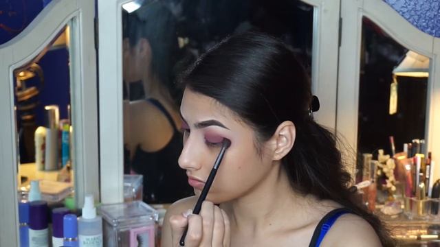 HOW TO ACHIEVE | Dark Plum Smokey Eye Makeup Tutorial | PRISCILLA QUINTANA смотреть онлайн