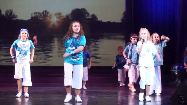 Детский гимн ФК"ЗЕНИТ" песня "Зенит" ,шоу-группа "Саманта" композитор Е.Зарицкая смотреть онлайн