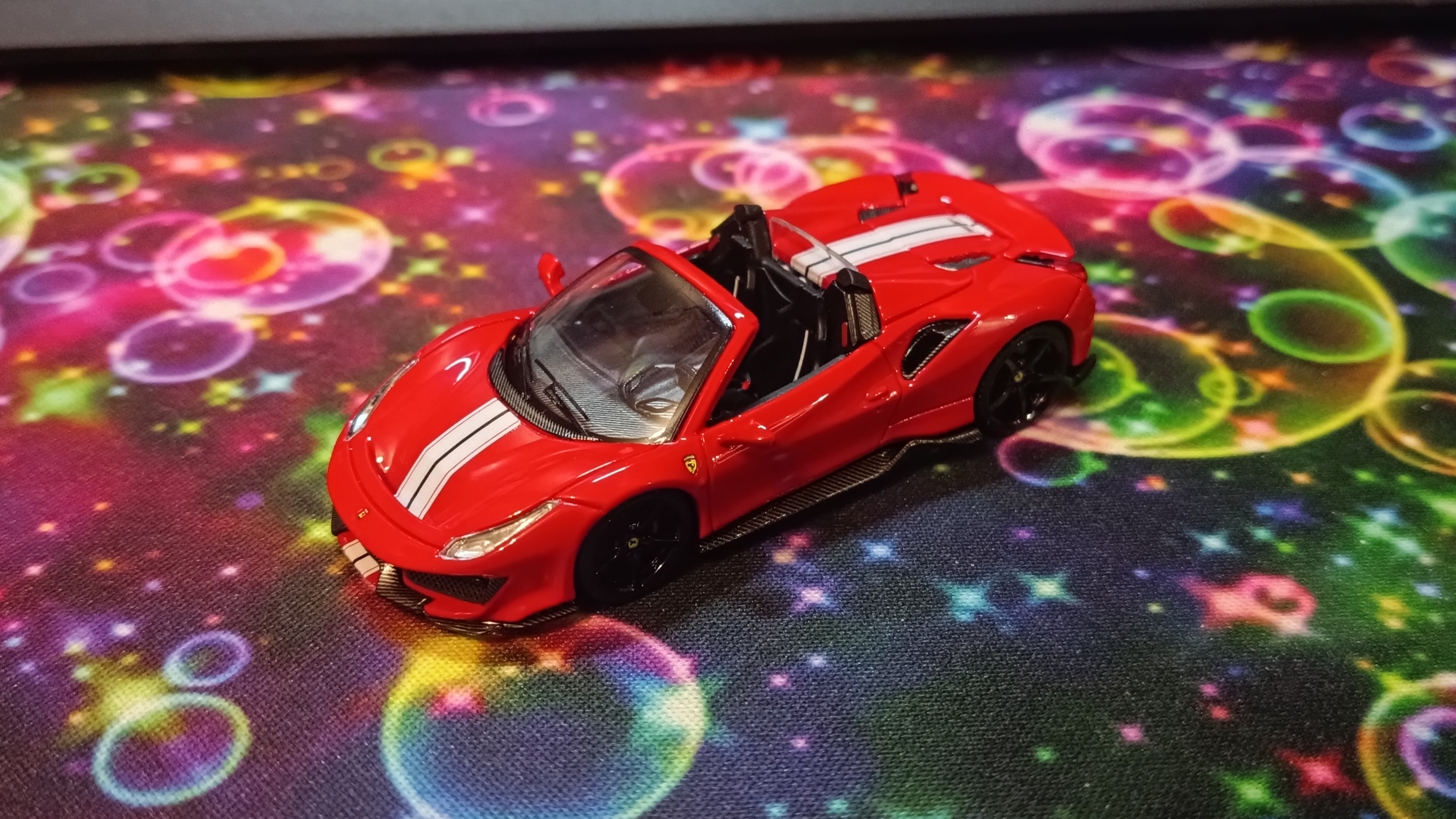 TPC 1:64 Ferrari 488 Pista roadster смотреть онлайн
