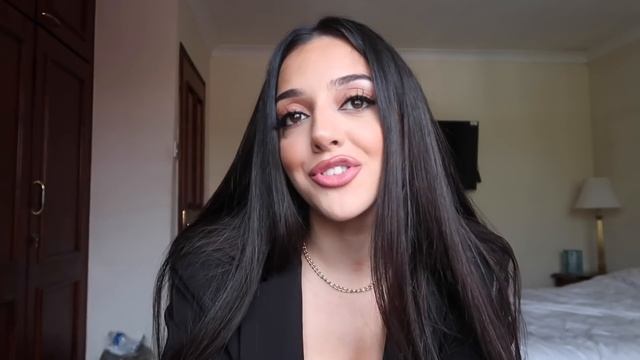 VLOG 63: City Girls Like to Have Fun in London! (ft. Christian Louboutin & SmartBuyGlasses Haul) смотреть онлайн