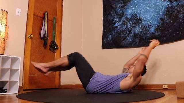 CORE & MOBILITY Primal Movement Bodyweight Workout смотреть онлайн