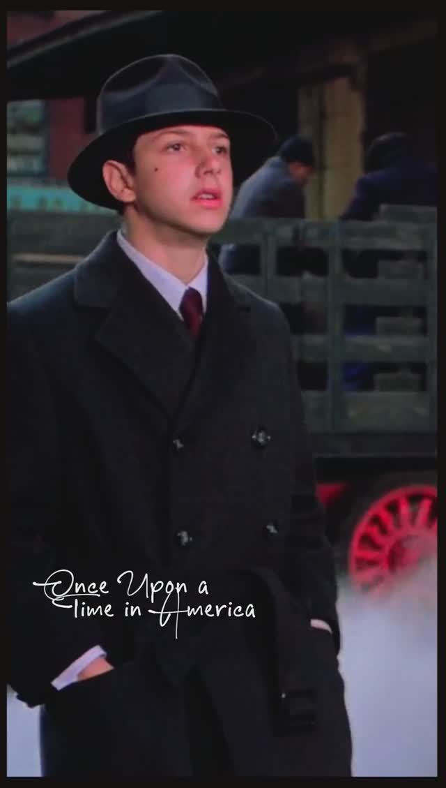 #Однажды в Америке
Once Upon a Time in America, 1983 смотреть онлайн