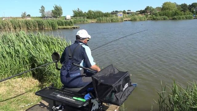 How To Make & Fish The Floating Feeder On The Pole (It's Back) смотреть онлайн