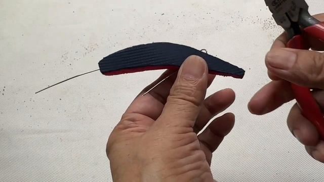 Lure from sponge slippers - إغراء من النعال الإسفنجية - Приманка из губчатых тапочек смотреть онлайн