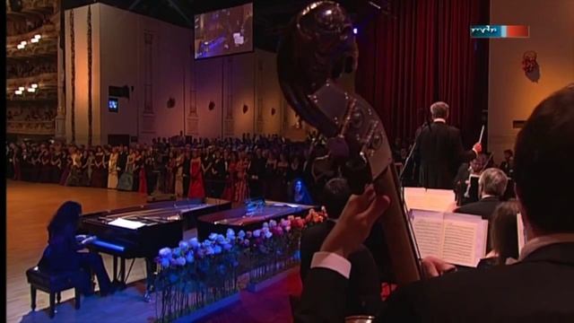 Piano Duo: Katia und Marielle Labequè auf dem SemperOpernball 2010 смотреть онлайн