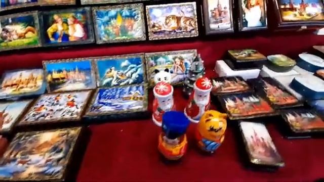 Измайловский вернисаж в Москве... смотреть онлайн