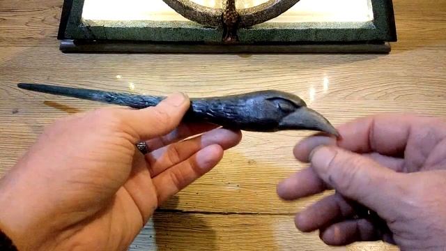 Baguette Corbeau En Bois.