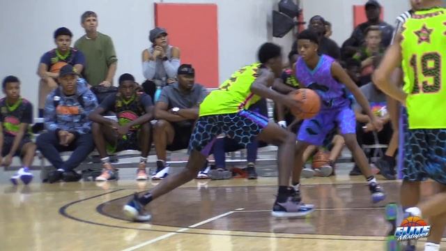 Kyree Walker vs Terrence Clarke!! Crazy Matchup at MSHTV Alumni Game! смотреть онлайн