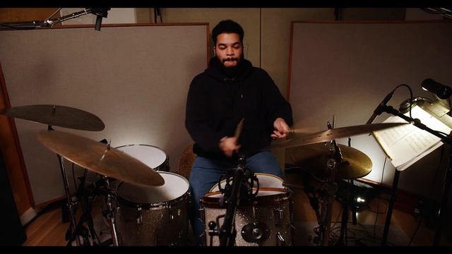 Alexis Valet "Ups and Downs" (feat. Dayna Stephens & Aaron Parks) смотреть онлайн