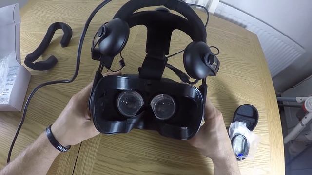 How To Upgrade Your HTC Vive With Prescription Lenses