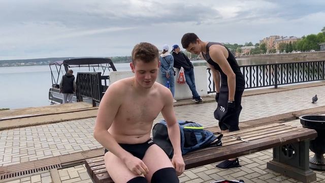 VLOG 4. Триатлон. Дистанция SPRINT. Тестируем гидрокостюм TYR. смотреть онлайн