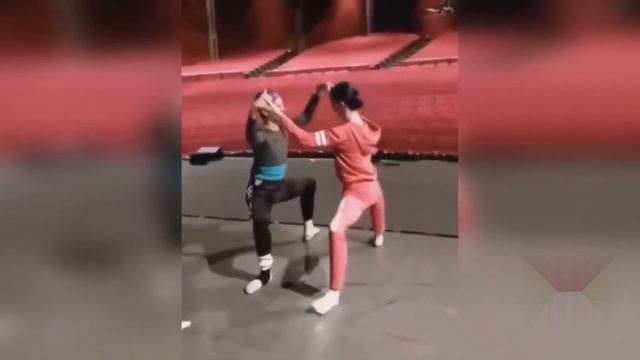 Приколы хочешь поржать, смотри подборку 2018