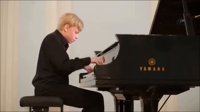Alexander Malofeev смотреть онлайн