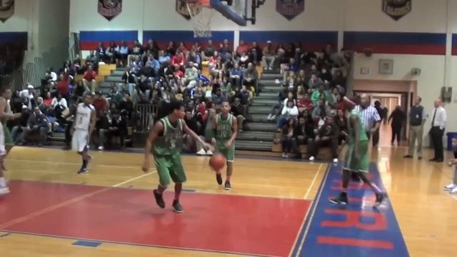 Old Mill's Gavin Salmond hits buzzer beater vs undefeated Arundel 2-14-2012 смотреть онлайн
