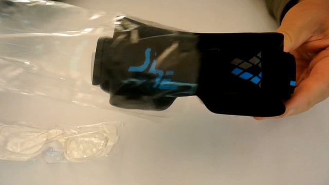 What's in the box - Unpacking the Servore Arc513 auto darkening welding goggles. смотреть онлайн