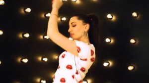 Илона Кесаева - Малиновый закат