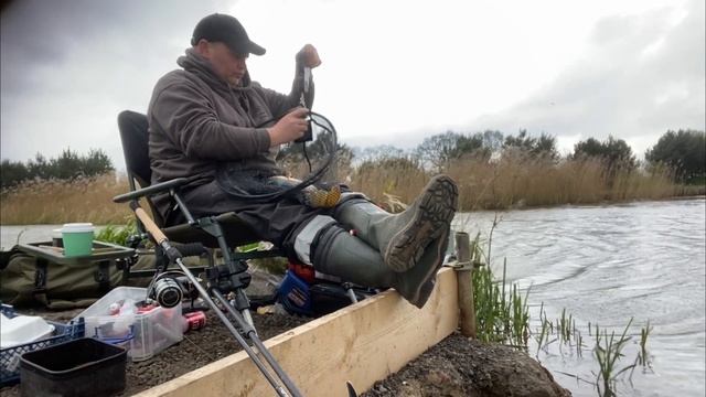 Fishing at Partridge Lakes Fisheries on Holbar peg 22 feeder fishing @reallifefishing6193 смотреть онлайн