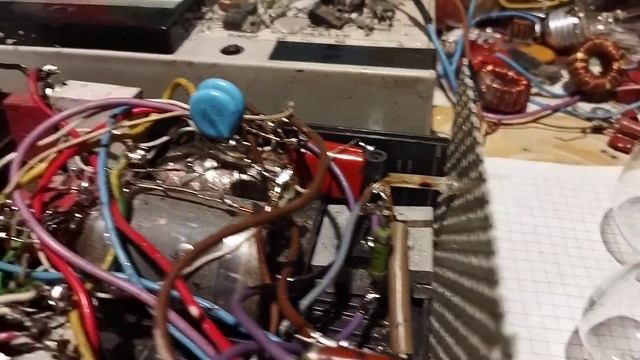 Обзор и конструкция в сборе zvs + трансформатор перед тестироваем с приборами и аккумуляторами. смотреть онлайн