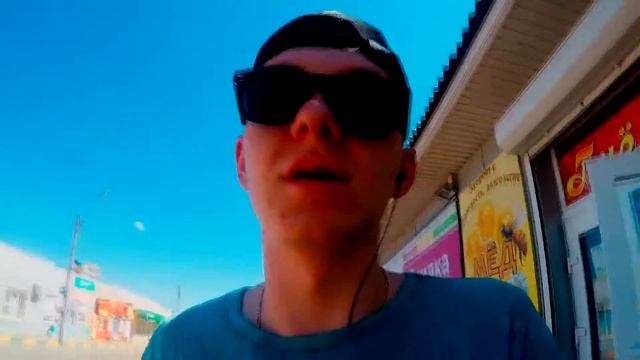 Vlog 8.Выпускной , Утро , хожу по делам , треснуло от солнца стекло в машине , потерял очки.Лето. смотреть онлайн