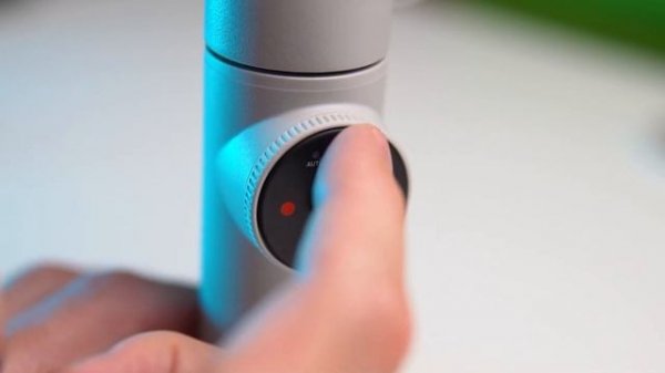 Обзор Insta360 Flow || Стабилизатор, Меняющий Представление о Видеосъёмке