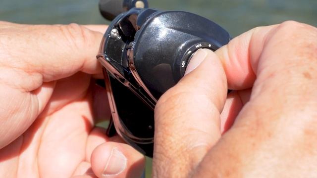 NEW 2022 | Okuma Halogen Low Profile Baitcast Reel смотреть онлайн