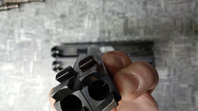 Отличия Глок-17 поколения 4 и 5. Glock-17 gen 4 VS Glock-17 gen 5 смотреть онлайн