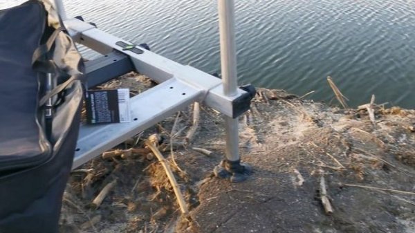 Porównanie Preston Absolute Platform v Matrix Duralite Transporter