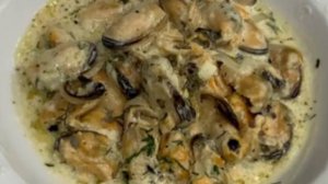 Мидии в сливочном соусе. Простой и вкусный рецепт!