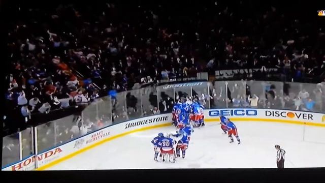 Derek Stepan scores a game 7 OT goal 5-13-2015 смотреть онлайн