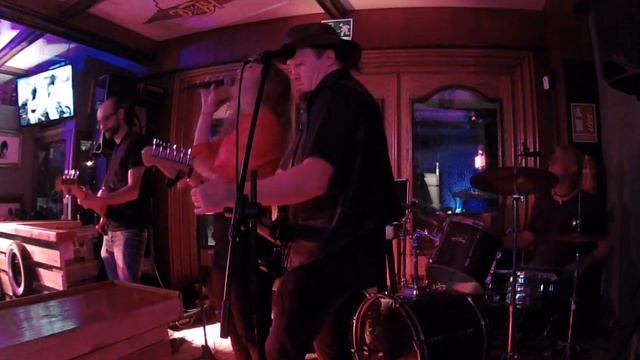 The Good Guys with Fantastic ILu Pérez!!! Most Wanted Bar смотреть онлайн